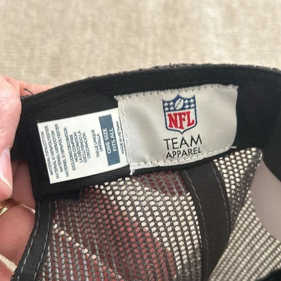 NFL Philadelphia Eagles baseball style cap Size OS. NWT. - Picture 8 of 8